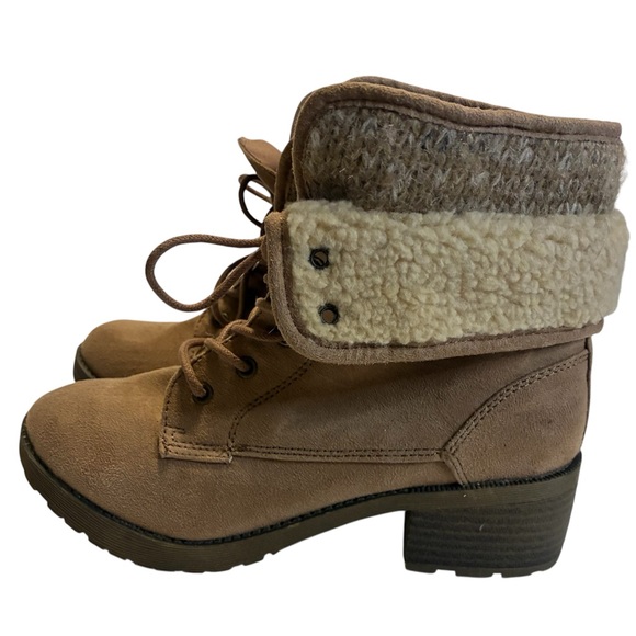 Dunes Ankle Boots 8M “Kendall” Lace-Up Beige-Taupe Faux Suede Sherpa Vegan - Picture 4 of 8